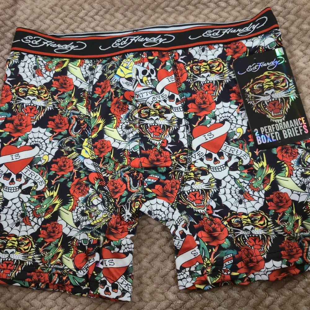 Ed Hardy Men's Performance Boxer Briefs Y2K Skulls Roses Pattern, 2-Pack, size L